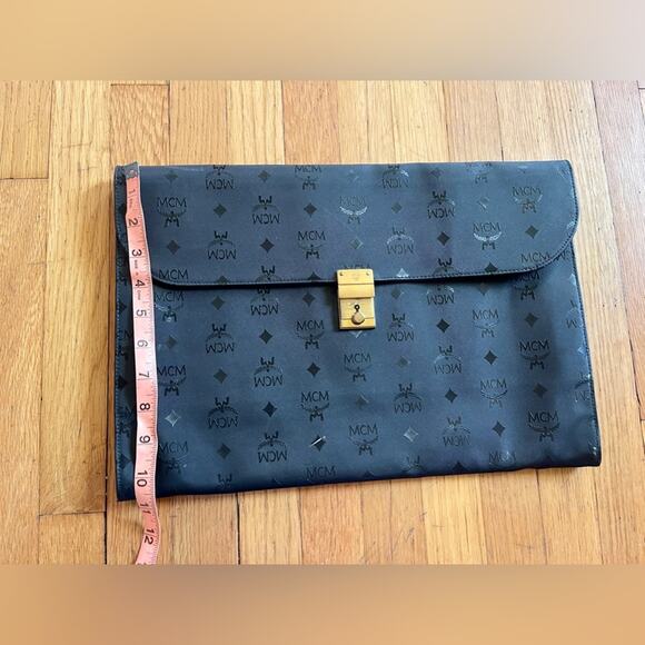 80s Vintage Black MCM Envelope Style Soft Briefcase with Key - Picture 13 of 14